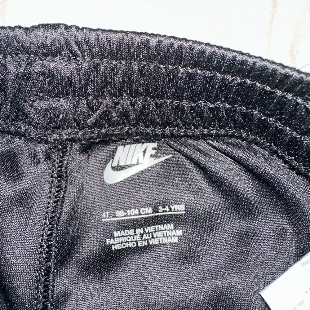 Nike Kids Black shorts